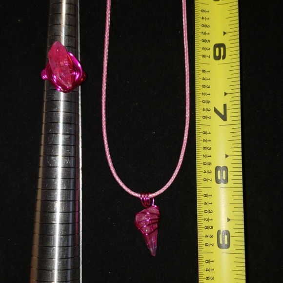 Hot Magenta Crystal Necklace & Ring set - Picture 5 of 8